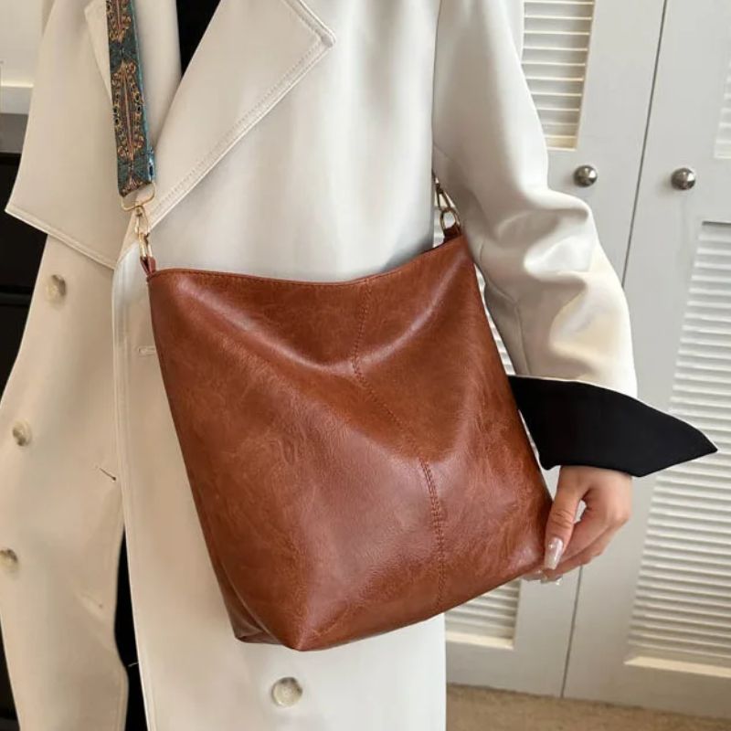 Bolsa Feminina Tiracolo Vivianne feminina - Bolsa Vivianne elegante | Veluna