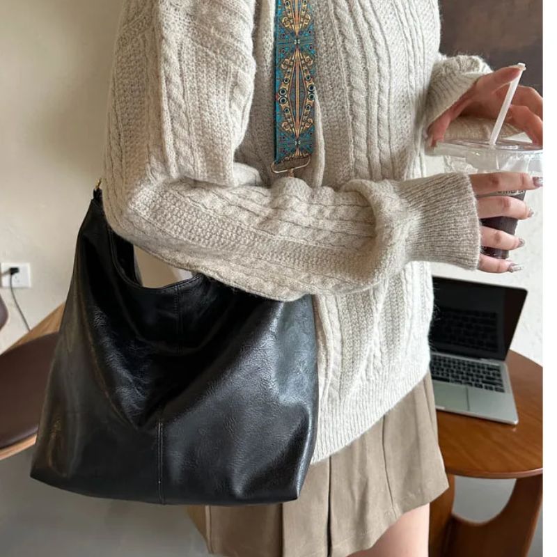 Bolsa Feminina Tiracolo Vivianne feminina - Bolsa Vivianne elegante | Veluna