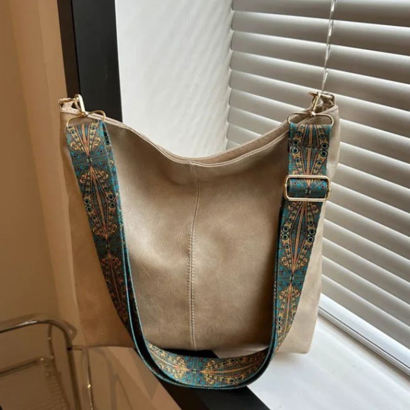 Bolsa Feminina Tiracolo Vivianne feminina - Bolsa Vivianne elegante | Veluna