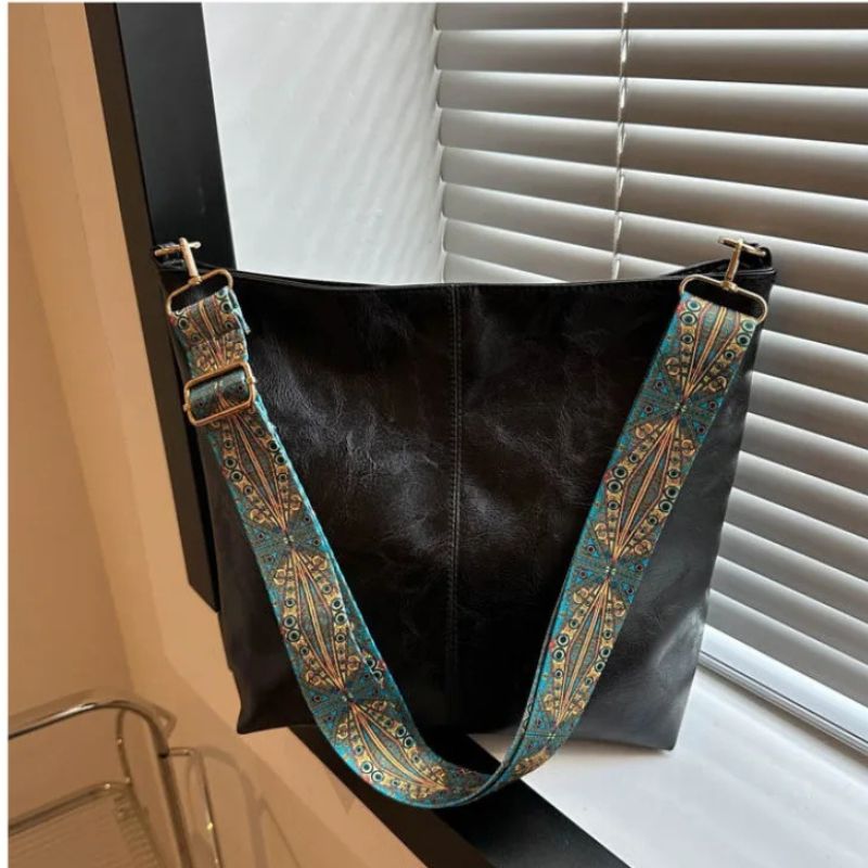 Bolsa Feminina Tiracolo Vivianne feminina - Bolsa Vivianne elegante | Veluna