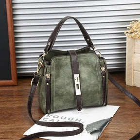 Bolsa Feminina Veluna Emília em Couro PU com Alça de Ombro e Compartimentos feminina - Bolsa Emília elegante | Veluna