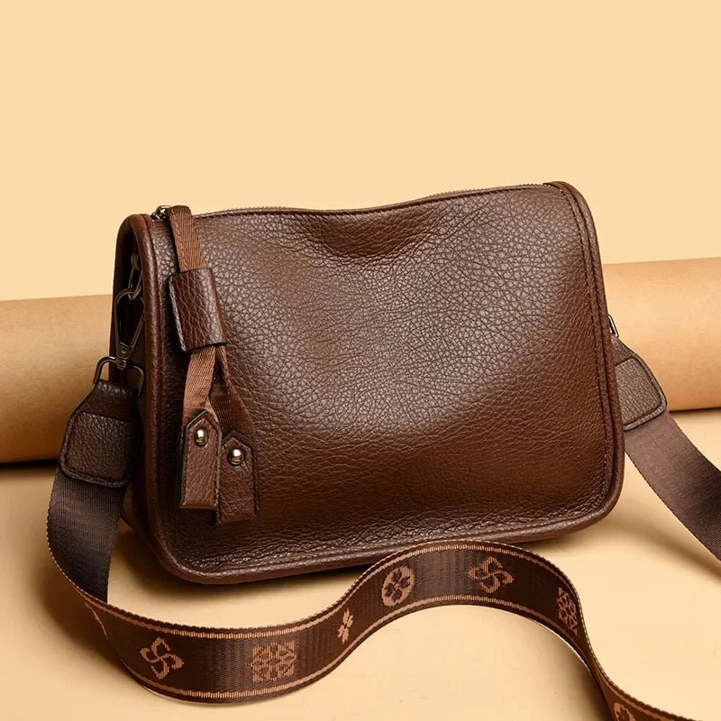 Bolsa Transversal Couro Veluna Stabia feminina - Bolsa Leg Stabia elegante | Veluna