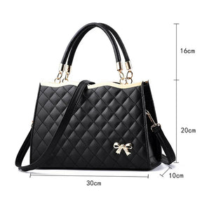 Bolsa Veluna Brindisi feminina - Bolsa Brindisi elegante | Veluna