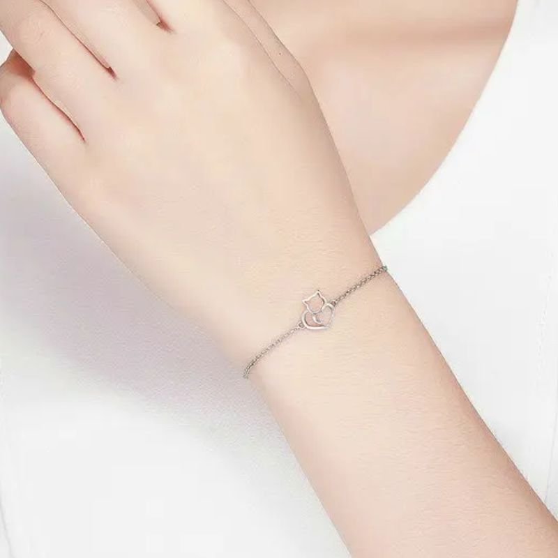 Pulseira Feminina Prata 925 com Pingente de Gatinho Delicada e Elegante feminina - Pulseira Pingente de Gatinho elegante | Veluna